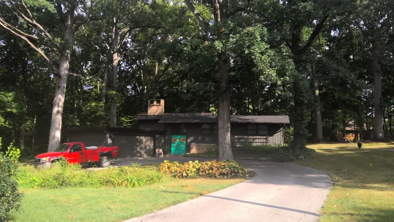 Property photo: 9336 SARATOGA RD