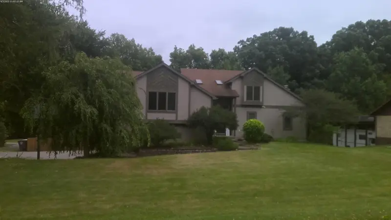 Property photo: 9419 SKYHILL DR