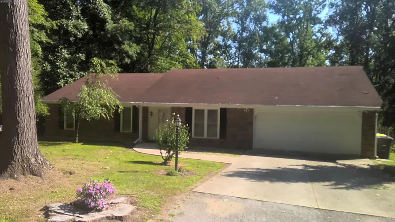 Property photo: 9459 CRESTRIDGE DR