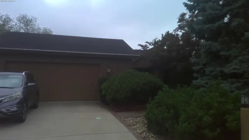 Property photo: 9503 CAMBERWELL DR