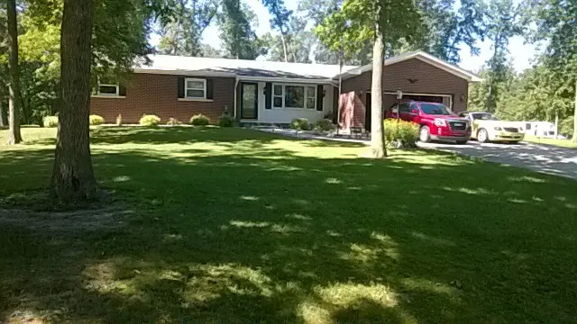 Property photo: 9504 MANOR WOODS RD