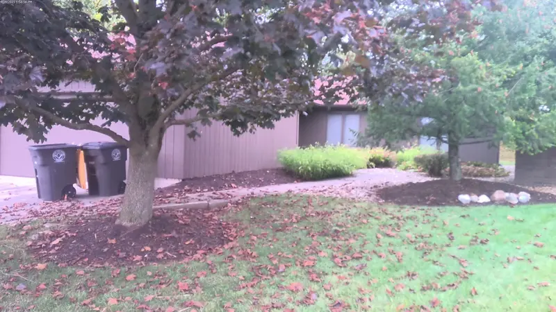 Property photo: 9525 LEDGE WOOD CT