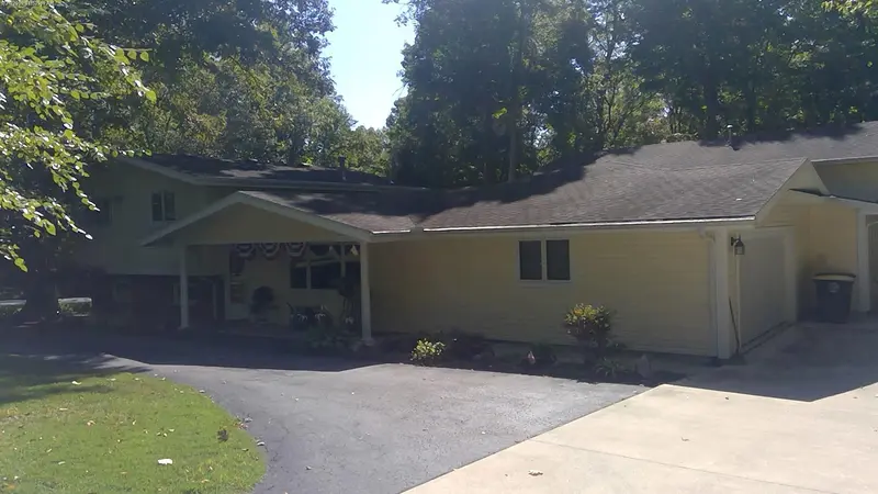 Property photo: 9527 SARATOGA RD