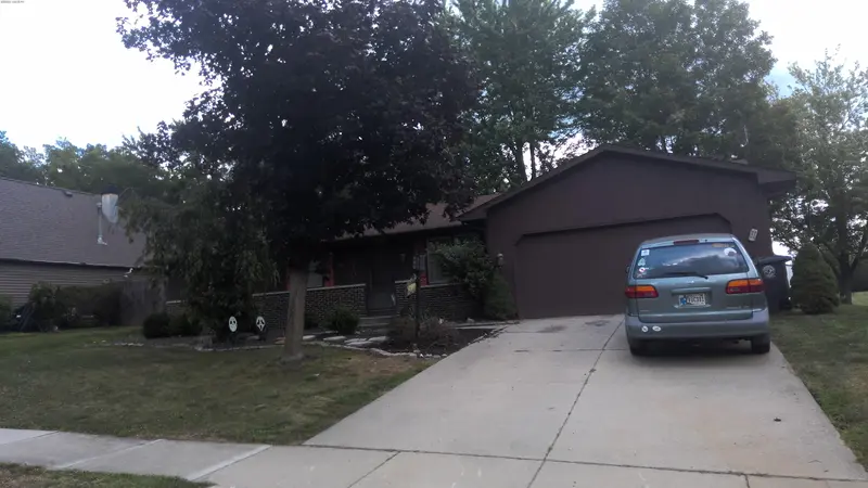 Property photo: 9530 WOODSTREAM DR