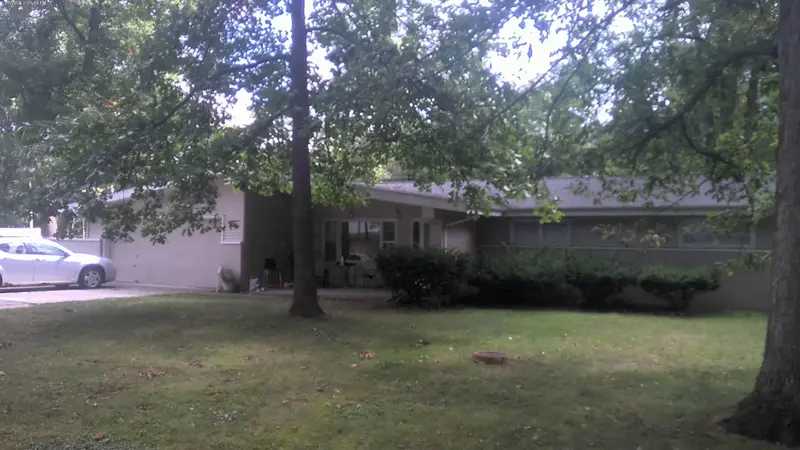 Property photo: 9531 MANOR WOODS RD