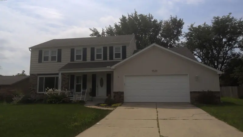 Property photo: 9533 CREEK BED PL