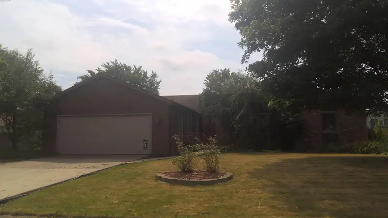 Property photo: 9623 WOLF RIVER PL