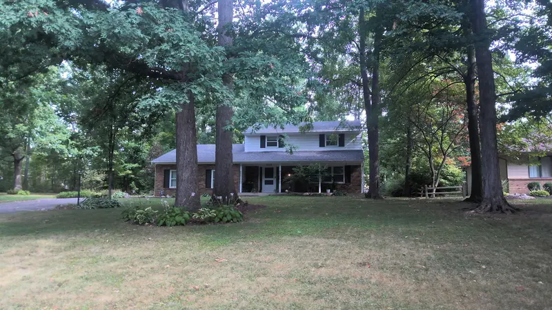 Property photo: 9628 SARATOGA RD