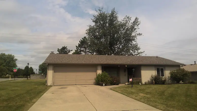 Property photo: 9634 WOLF RIVER PL