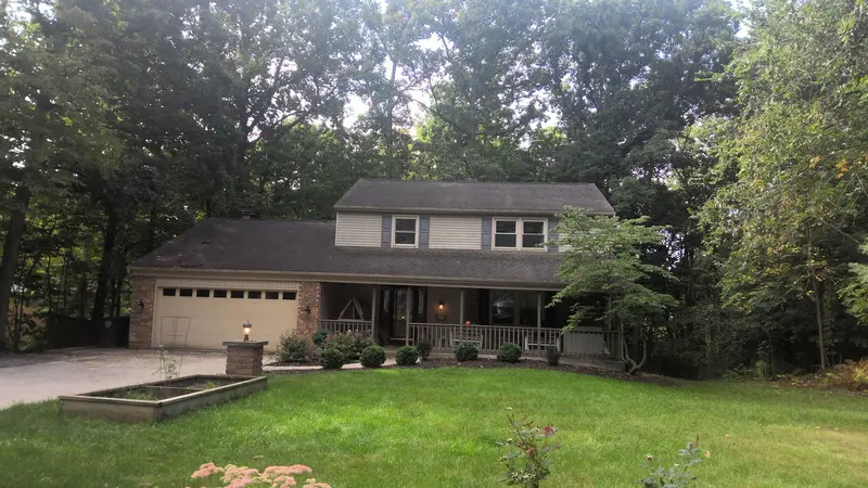 Property photo: 9713 SARATOGA RD