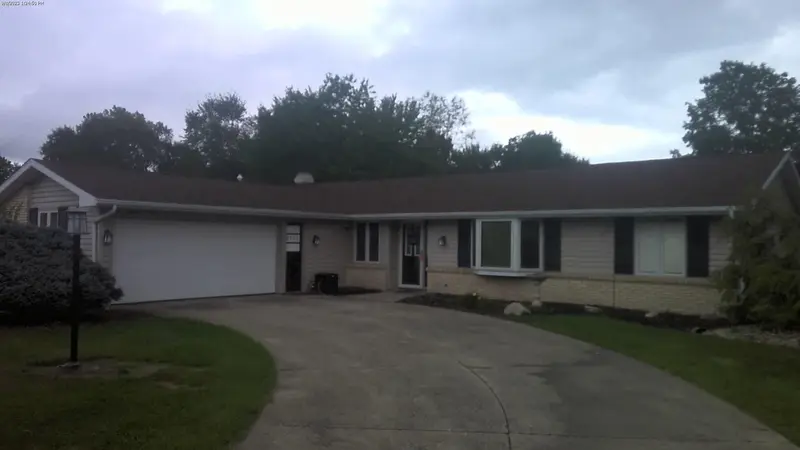 Property photo: 9715 KING JAMES CT