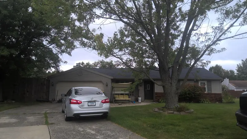 Property photo: 9716 SILVER SHORE CT