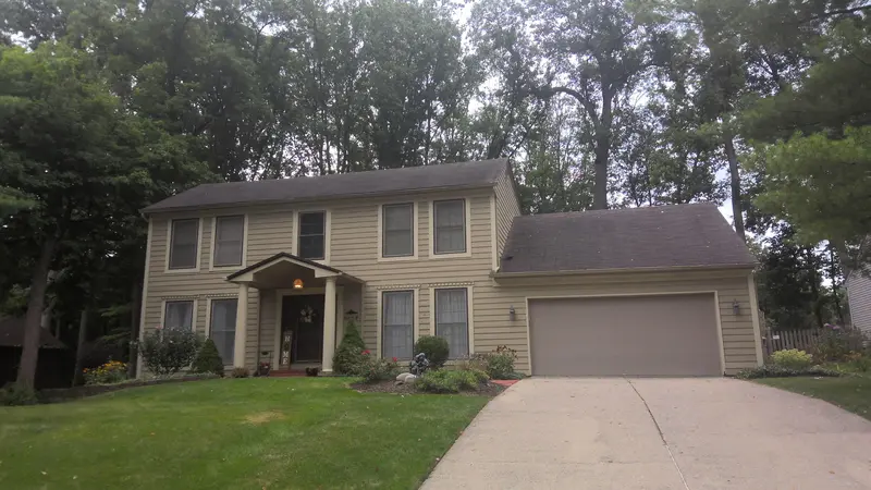 Property photo: 9809 WOODSTREAM DR