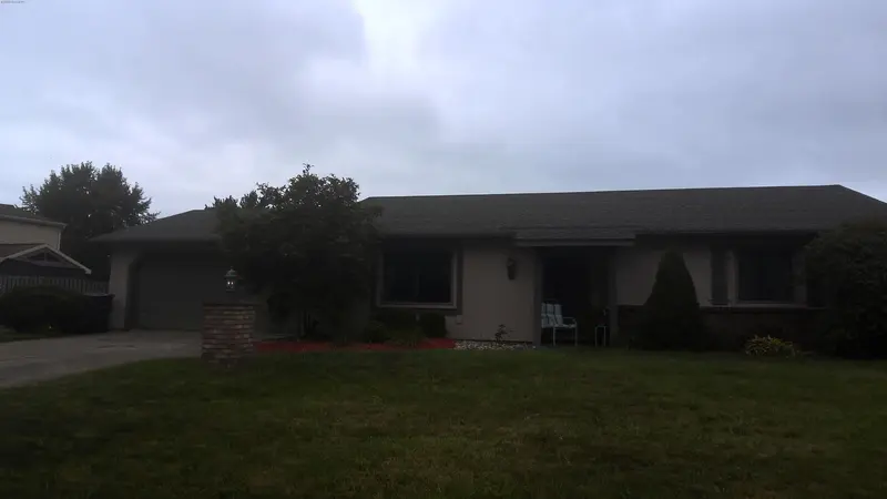 Property photo: 9812 SILVER SHORE CT