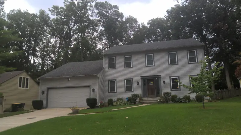 Property photo: 9819 WOODSTREAM DR