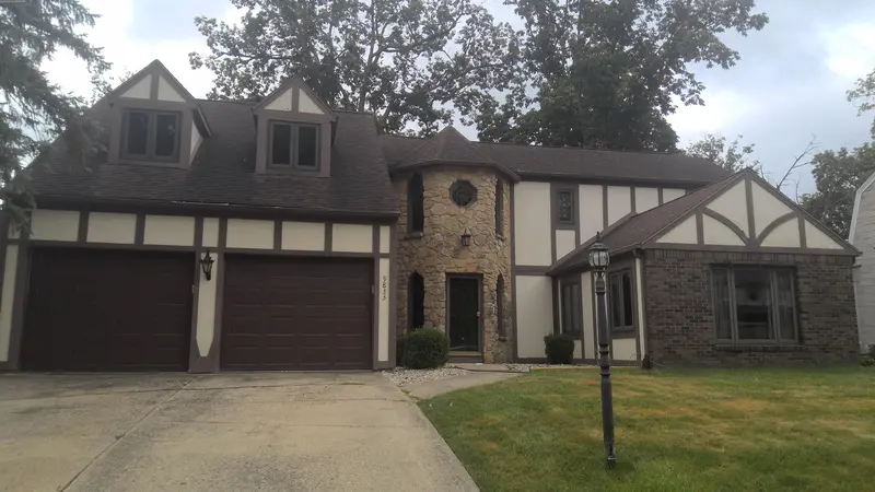 Property photo: 9833 HOUNDSHILL PL