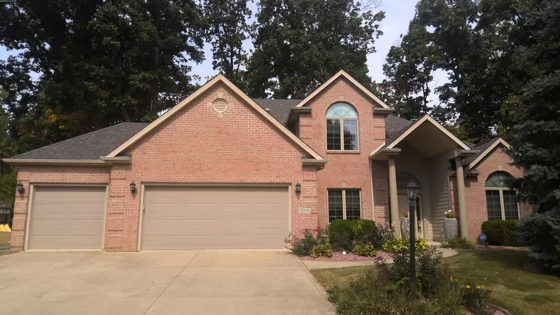 Property photo: 9906 AGORA DR